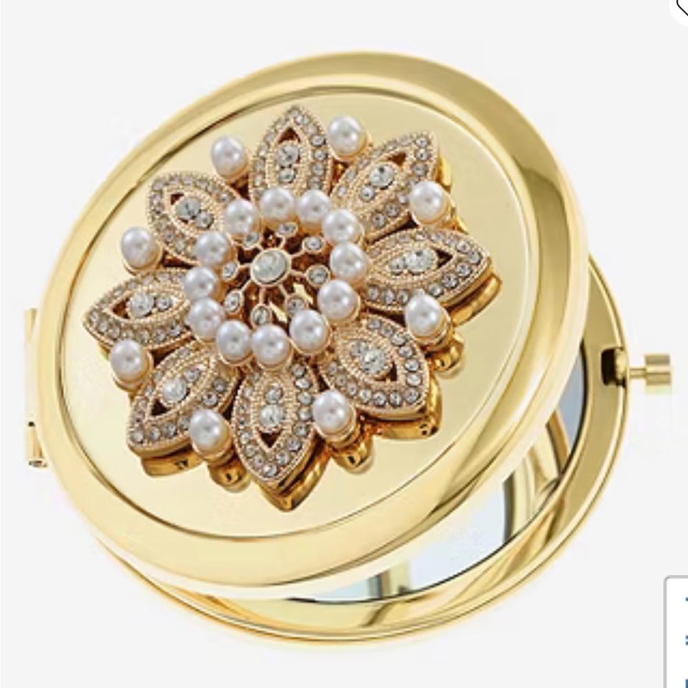 NWT!!! Monet Jewelry Gold Tone Compact Mirror w/Pearl and Rhinestones - Picture 2 of 6